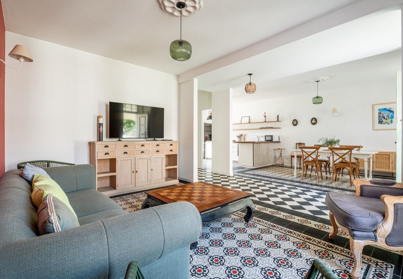 Maison à La Ciotat - Villa Ferzo. Proche mer, clim, jardin, parking