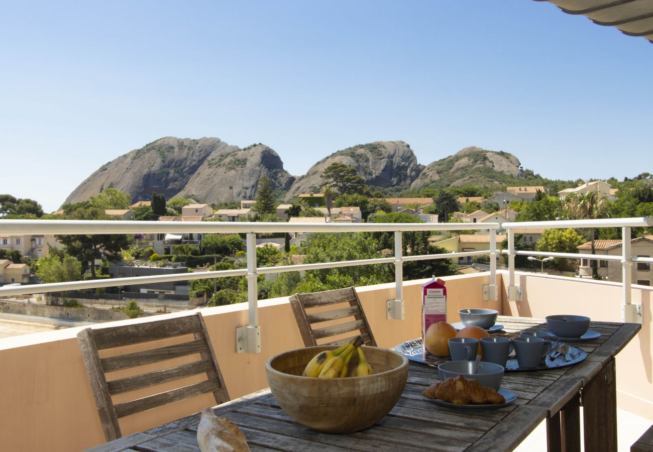 Appartement à La Ciotat - Mèro. Appartement vue mer. Proche du vieux port.