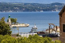 Appartement à La Ciotat - Mèro. Appartement vue mer. Proche du vieux port.