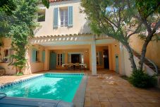 Maison à La Ciotat - Maison ville Galé. piscine, clim,proche des plages