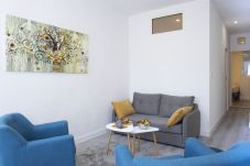 Appartement à La Ciotat - Cahino, déco contemporaine, clim, parking.