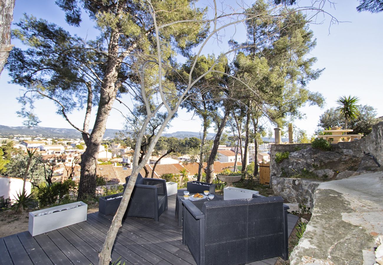 Appartement à La Ciotat - Garbelo. Neuf, clim, terrasse, jardin, parking